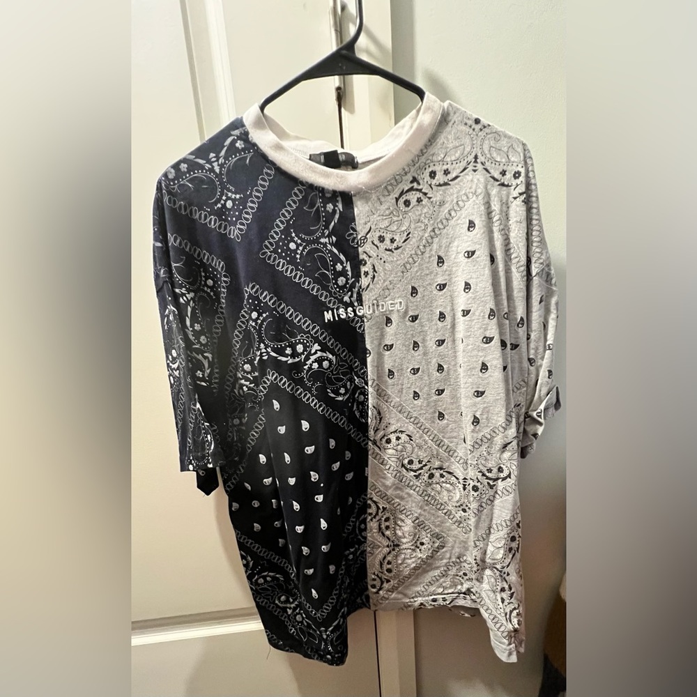 Missguided Paisley Print Oversized T-Shirt